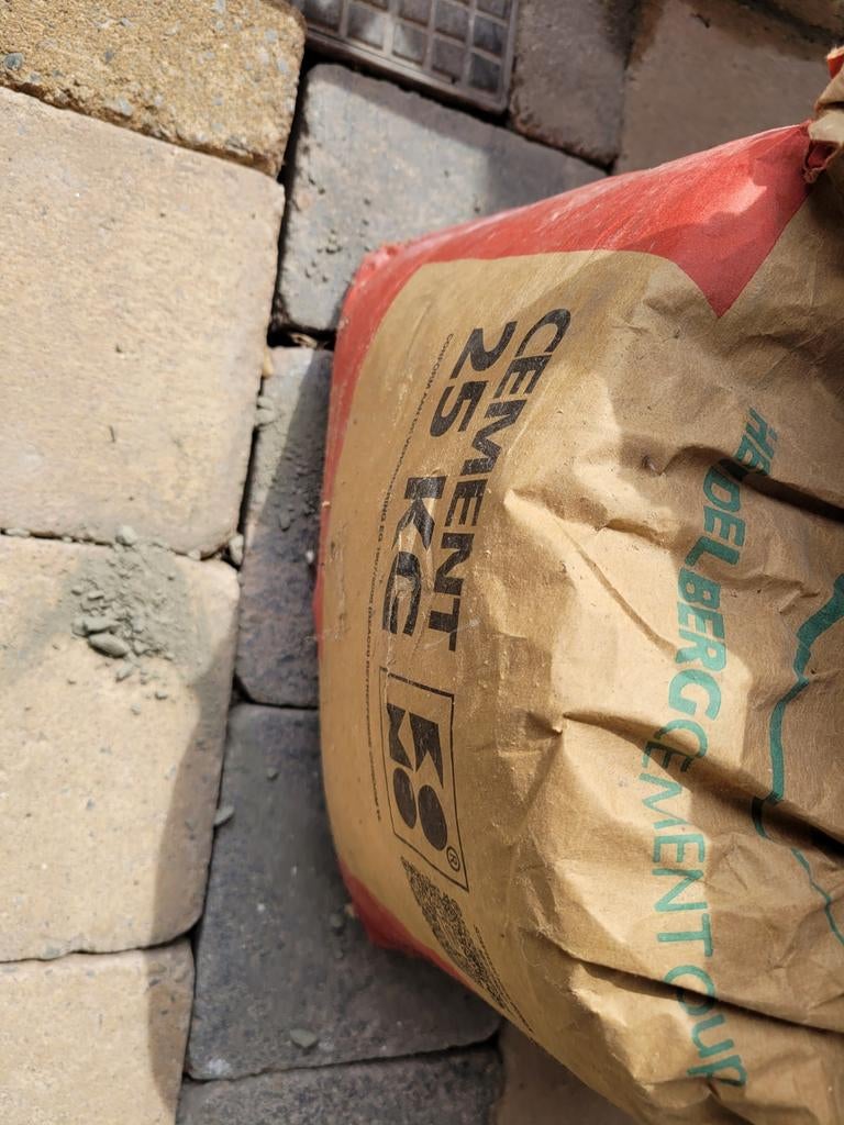 HeidelbergCement Portlandcement CEM I 42,5 N - 25 KG, Ophalen, Gebruikt