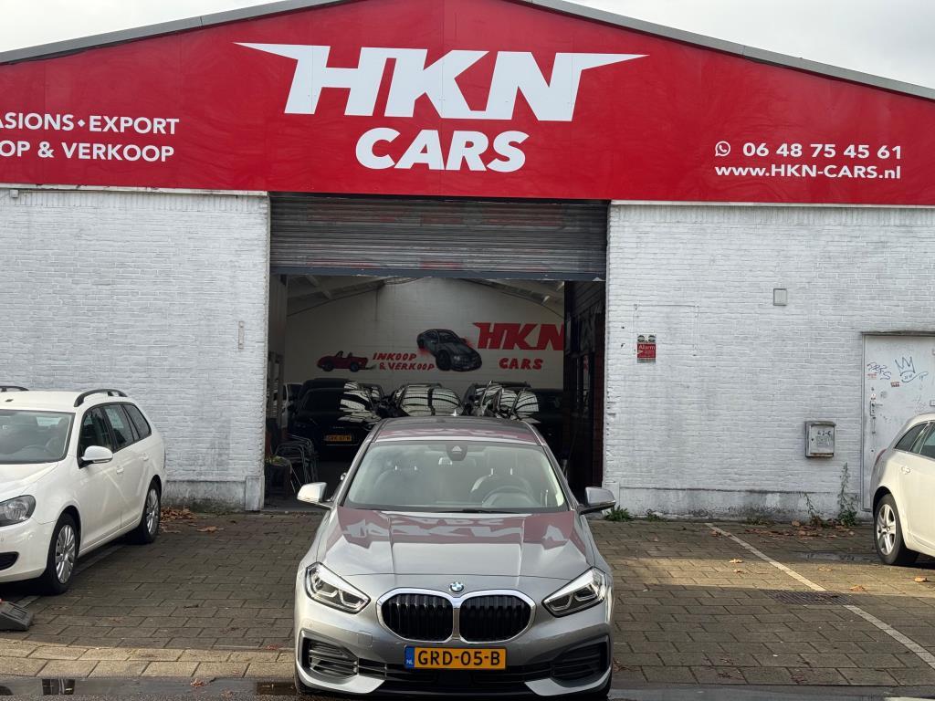 BMW 1-serie 118i Executive bj 2022navi leer camere, 136 pk, Gebruikt, Leder, Bedrijf