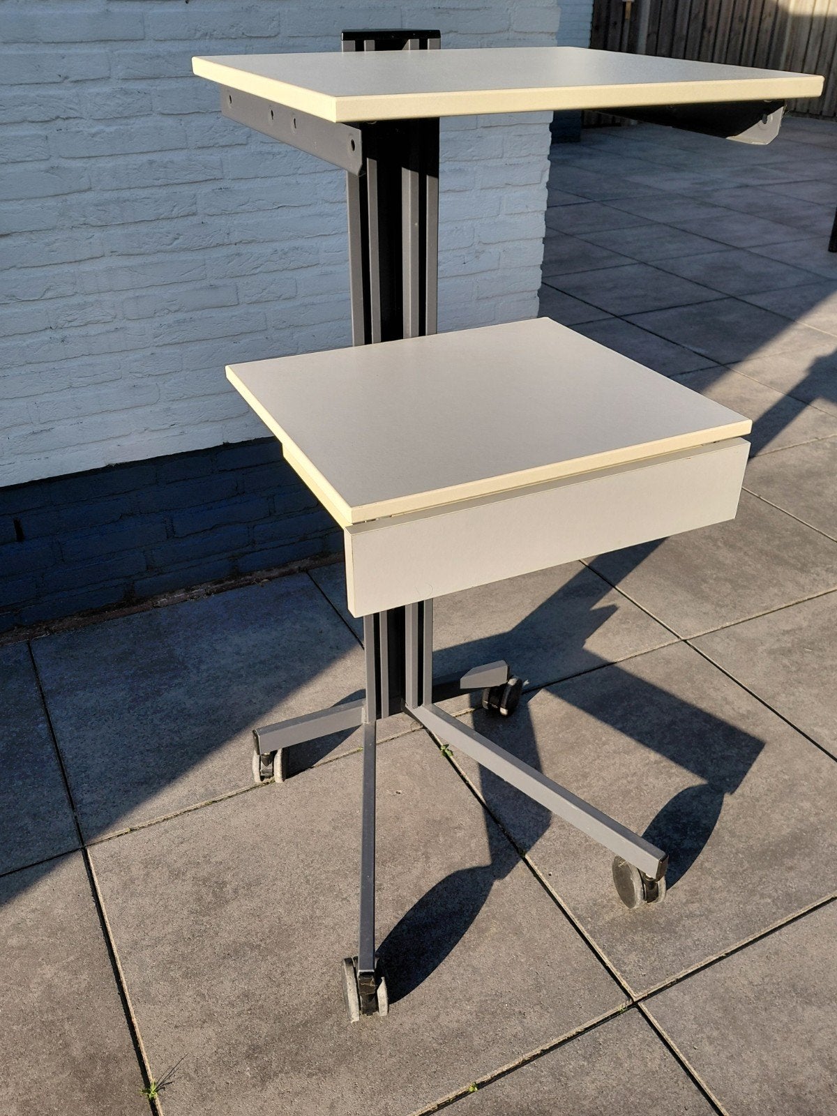 ENRAF pedicure trolley medische apparatuur  wagen, Ophalen