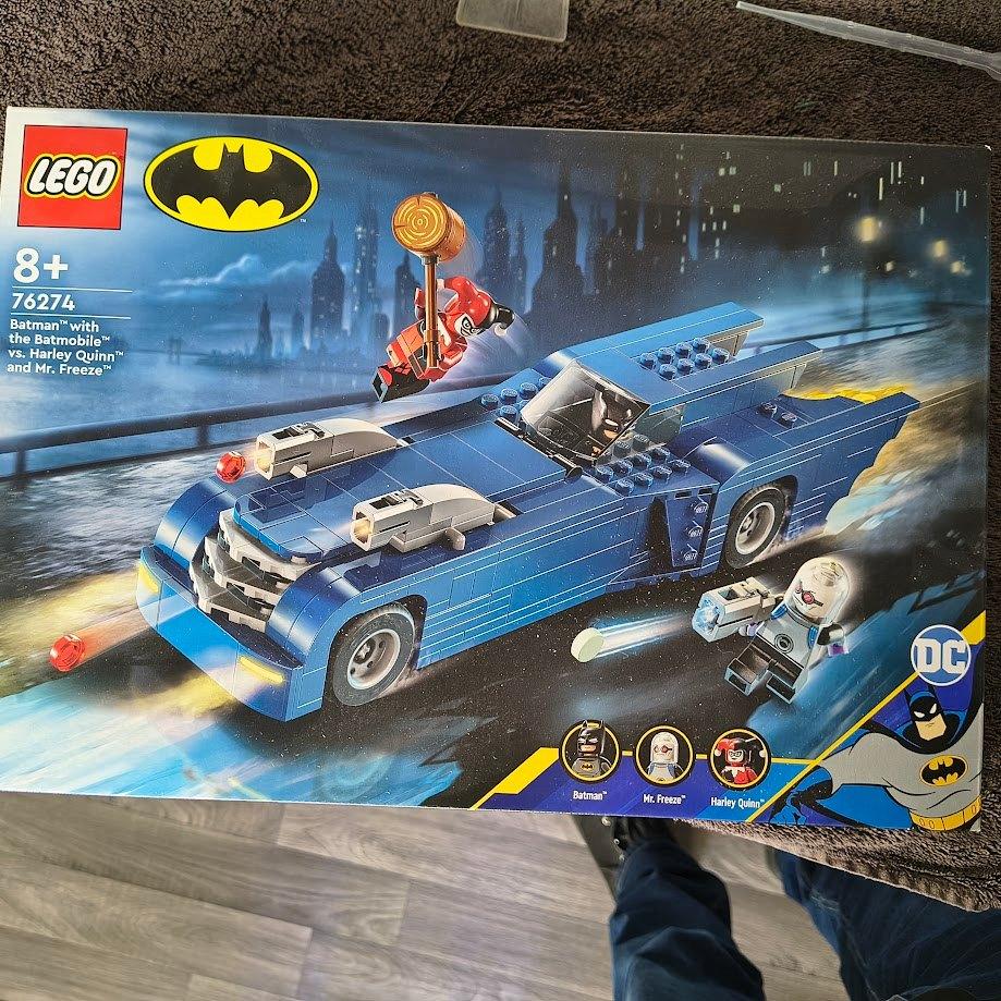 LEGO 76274 Batman met de Batmobile vs. Harley Quinn & Mr., Ophalen, Nieuw, Complete set, Lego