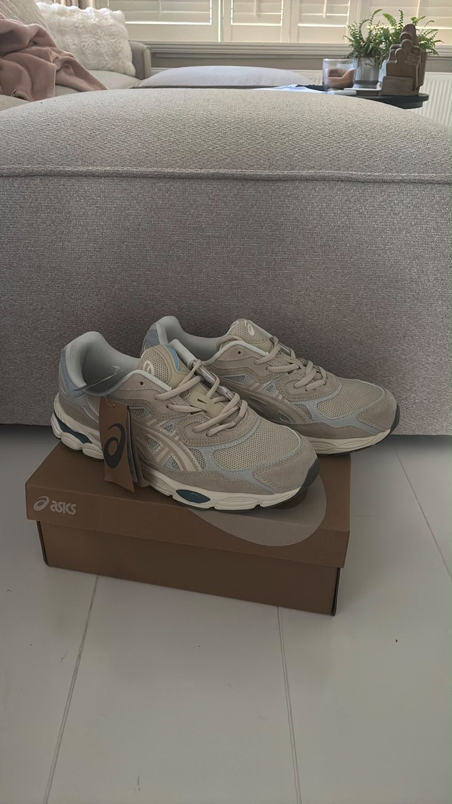 ASICS Sneakers Maat 44 - Nieuw met doos, Ophalen of Verzenden, Nieuw, Overige kleuren, Sneakers of Gympen