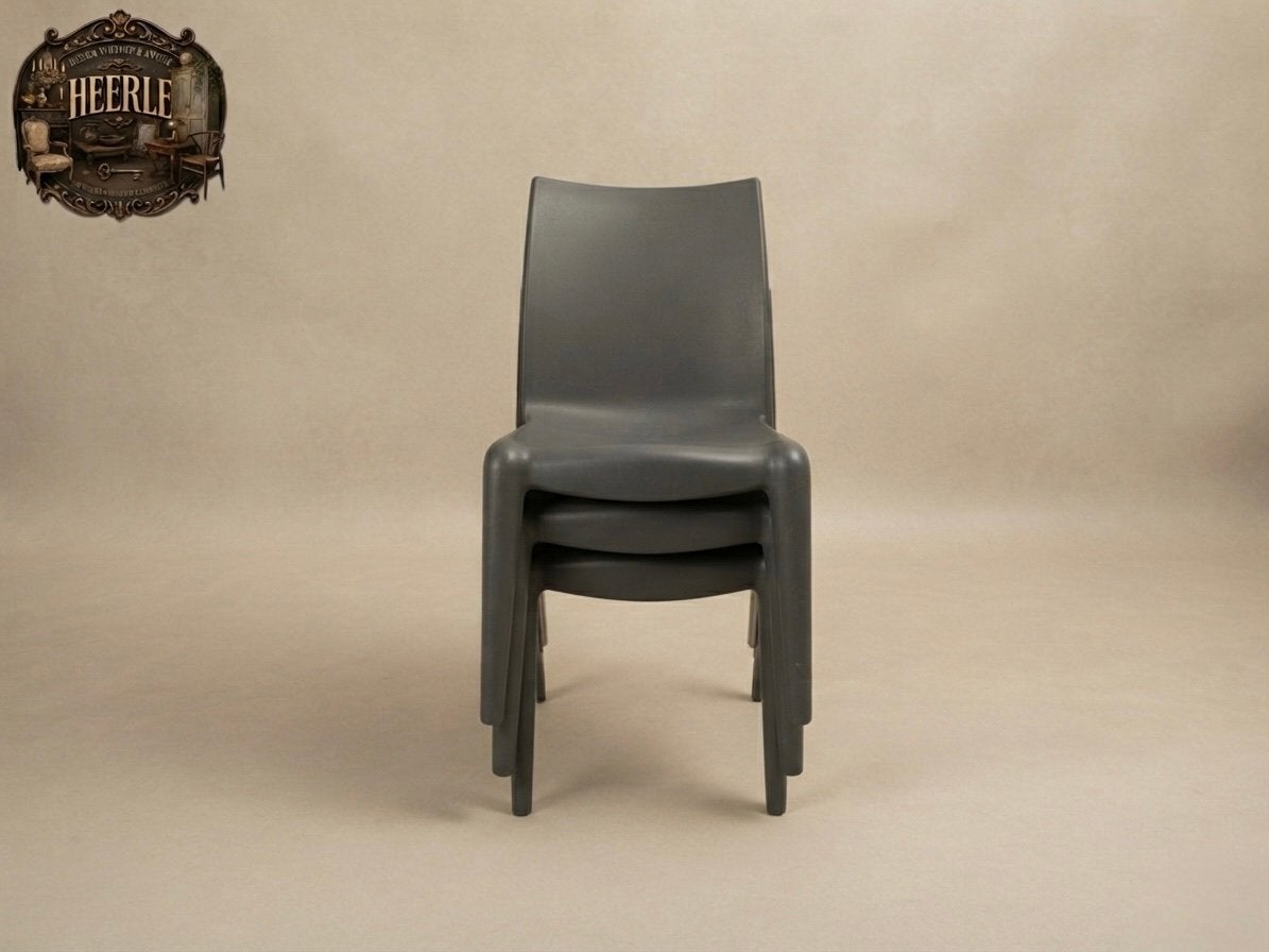 Vitra ‘Louis 20’ Stoelen | Philippe Starck (40 stuks), Ophalen, Gebruikt, Design, Grijs
