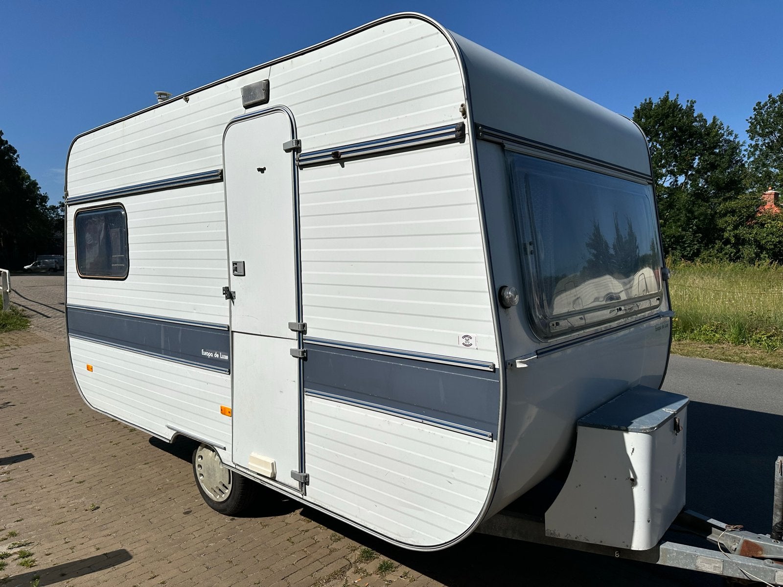 Adria europa 350  - veenhoopfestival caravan. Last minute!, Rondzit, Bedrijf, 750 - 1000 kg, Adria