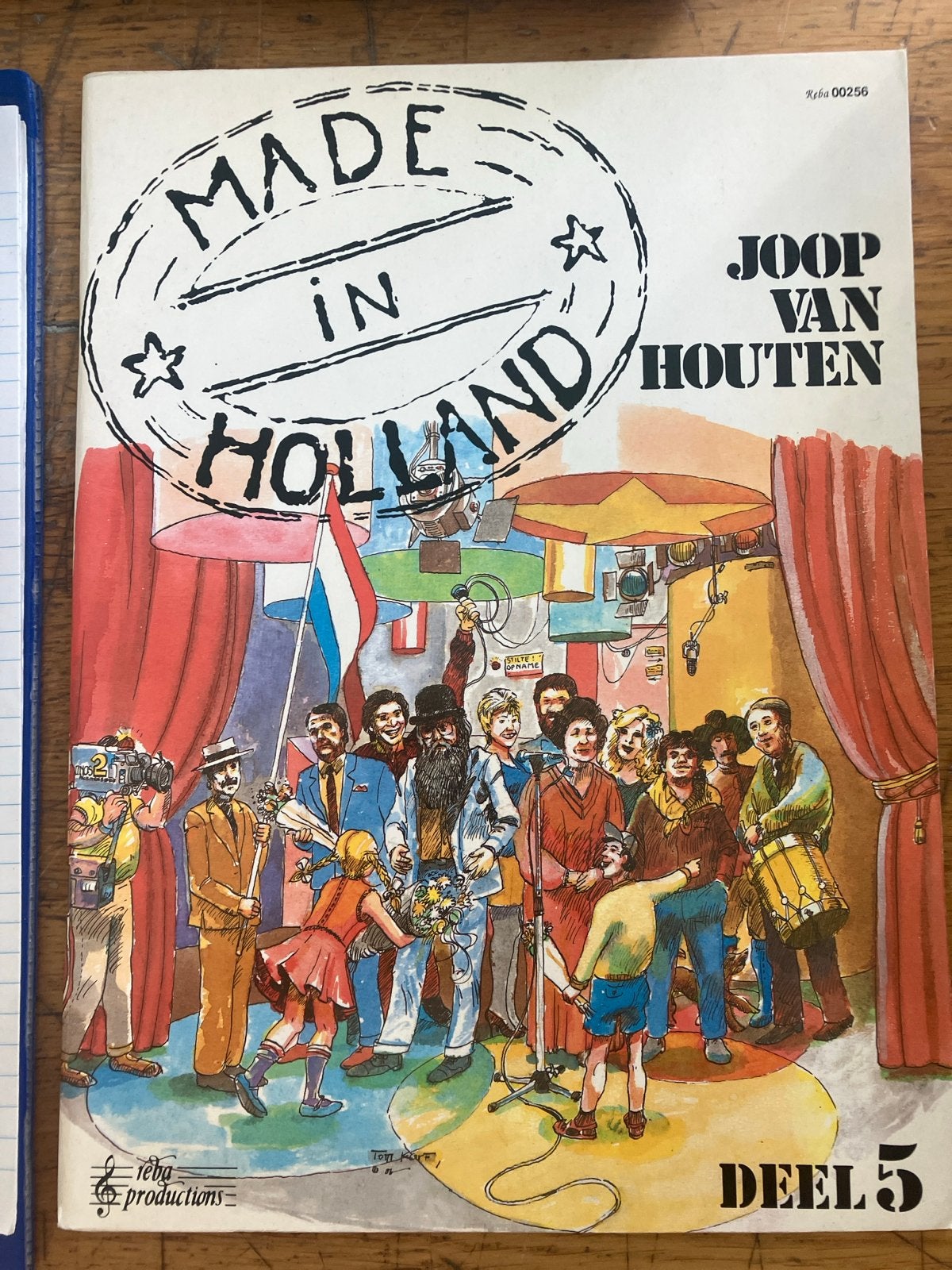 Made in Holland Deel 5 - Joop van Houten, Ophalen of Verzenden, Gelezen, Algemeen