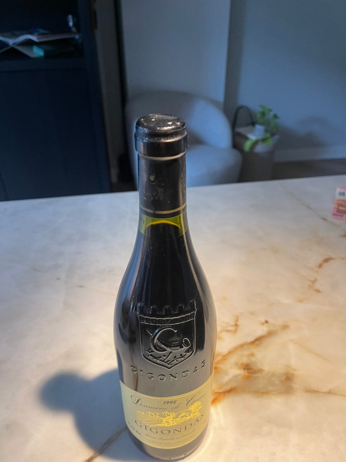 Oude fles Gigondas wijn uit 1998, Frankrijk, Ophalen of Verzenden, Zo goed als nieuw, Rode wijn