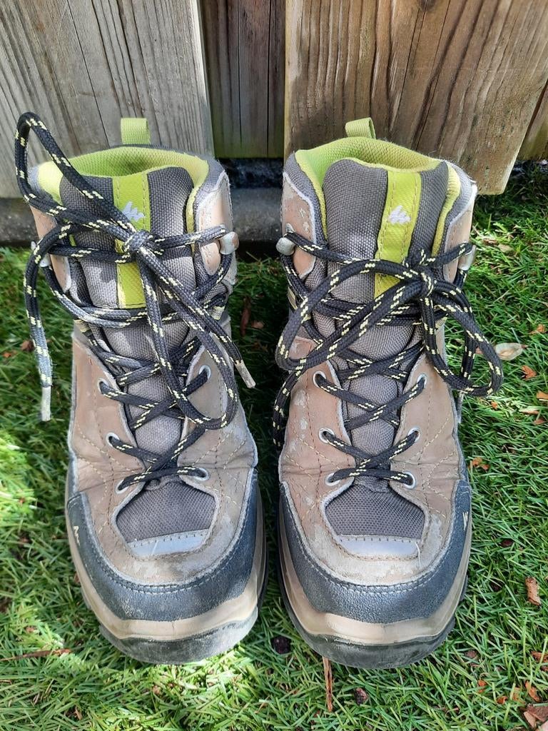 Quechua wandelschoenen / bergschoenen maat 33, Sport en Fitness, Bergsport en Wandelen, Ophalen, Gebruikt, Schoenen