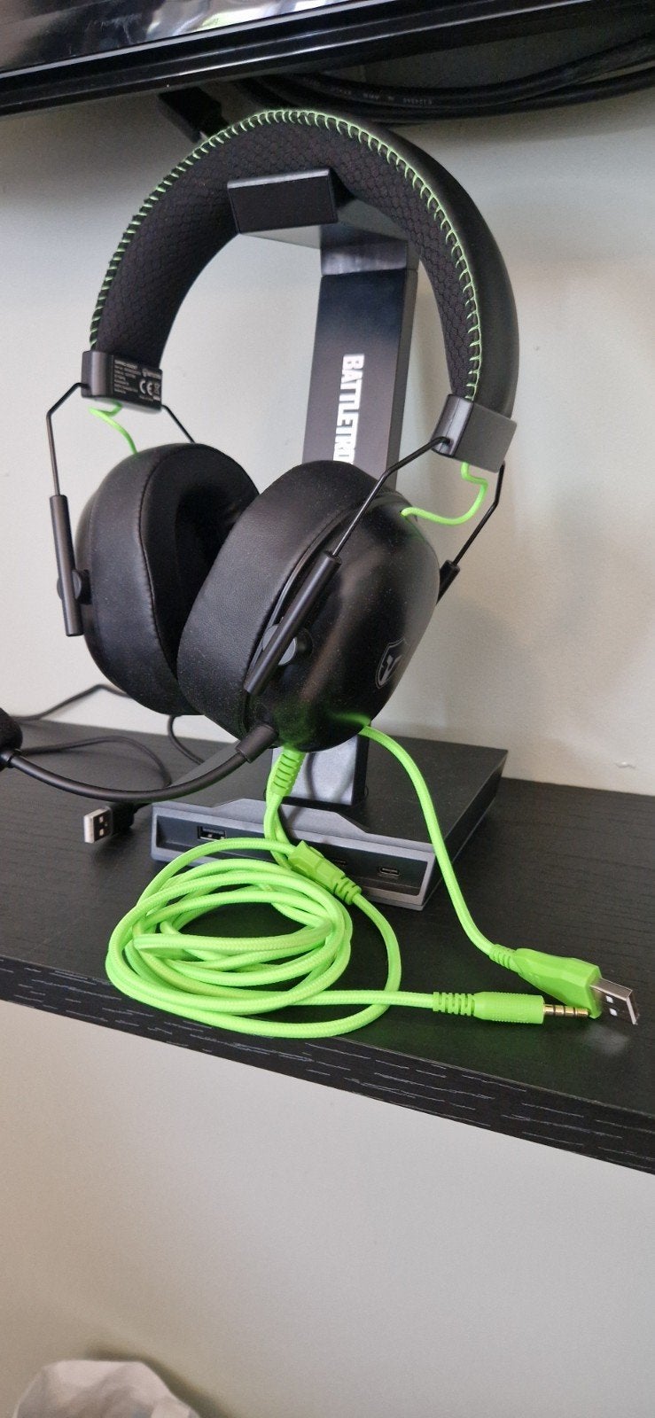 Battletron Gaming Headset met Standaard, Computers en Software, Ophalen of Verzenden, Zo goed als nieuw, Battletron Gaming, Over-ear
