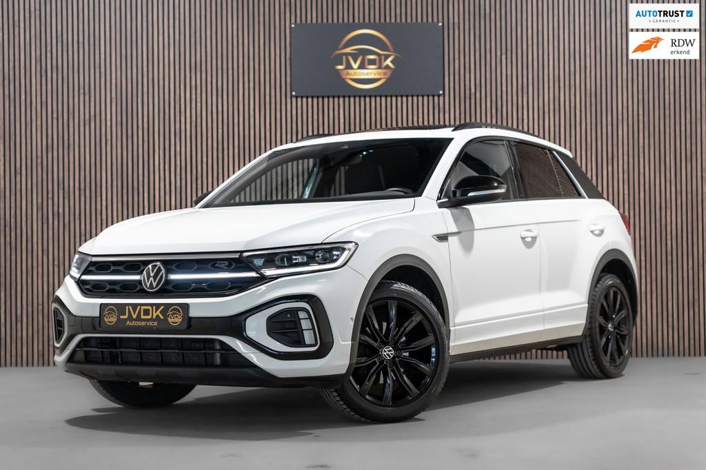 Volkswagen T-ROC 1.5 TSI R-Line IQ DSG PANO CAMERA, Auto's, 1258 kg, 4 cilinders, 150 pk, Alcantara