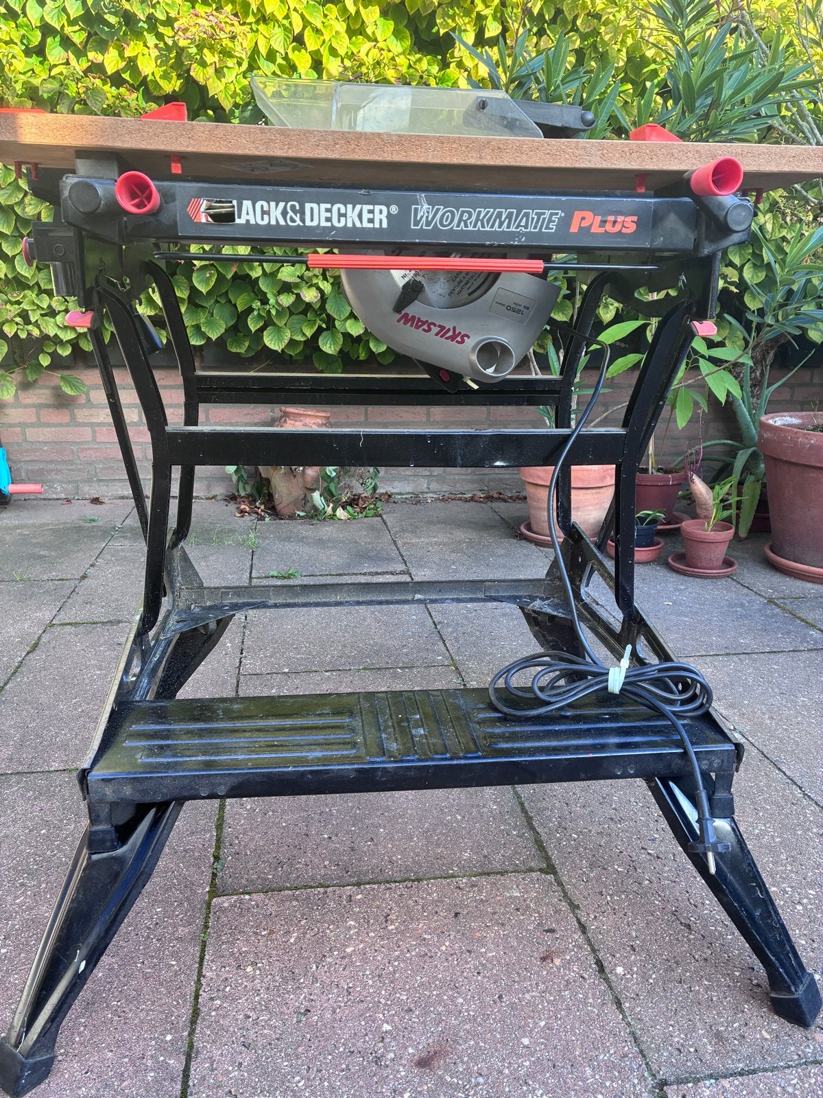 Black & Decker Workmate Plus met Skilsaw cirkelzaag, Ophalen, Gebruikt, 70 tot 120 cm, Bankschroef