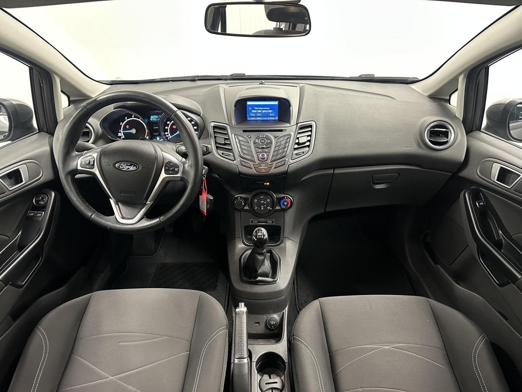 Ford Fiesta 1.0 Style Ultimate AIRCO NAVI CRUISE LM 5 DEURS., Auto's, Voorwielaandrijving, Stof, Euro 6, 525 kg