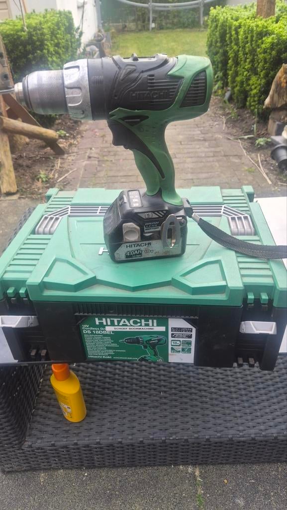 Hitachi DS 18DBEL Accuboormachine met accu en koffer, Ophalen of Verzenden, Gebruikt, Minder dan 400 watt, Boor- en Schroefmachine