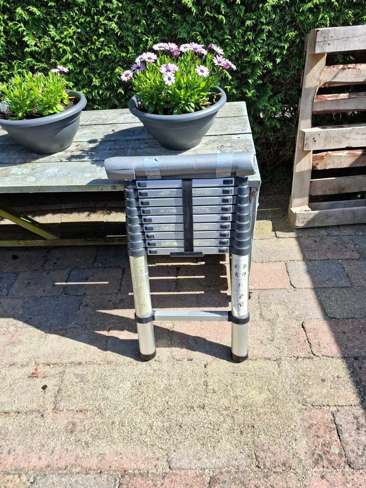 Compacte uitschuifbare ladder - ideaal voor thuisgebruik, Ophalen
