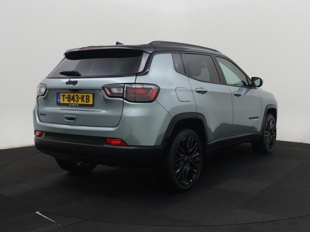 Jeep Compass 4xe 240pk Plug-in Hybrid Upland Pano/Camera/Nav, Auto's, Automaat, Dealer onderhouden, 4 cilinders, Blauw