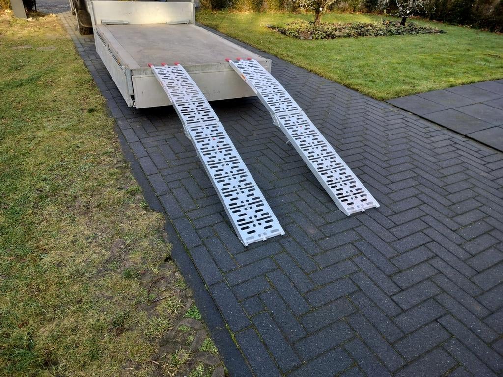 Set nieuwe aluminium oprijplaten., Ophalen of Verzenden, Nieuw
