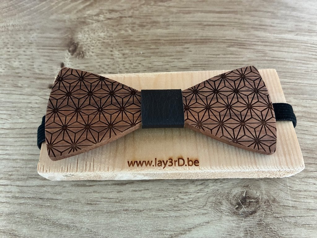 Houten bowtie / houten vlinderdas – uniek patroon, Ophalen of Verzenden, Nieuw, Bruin, Met patroon