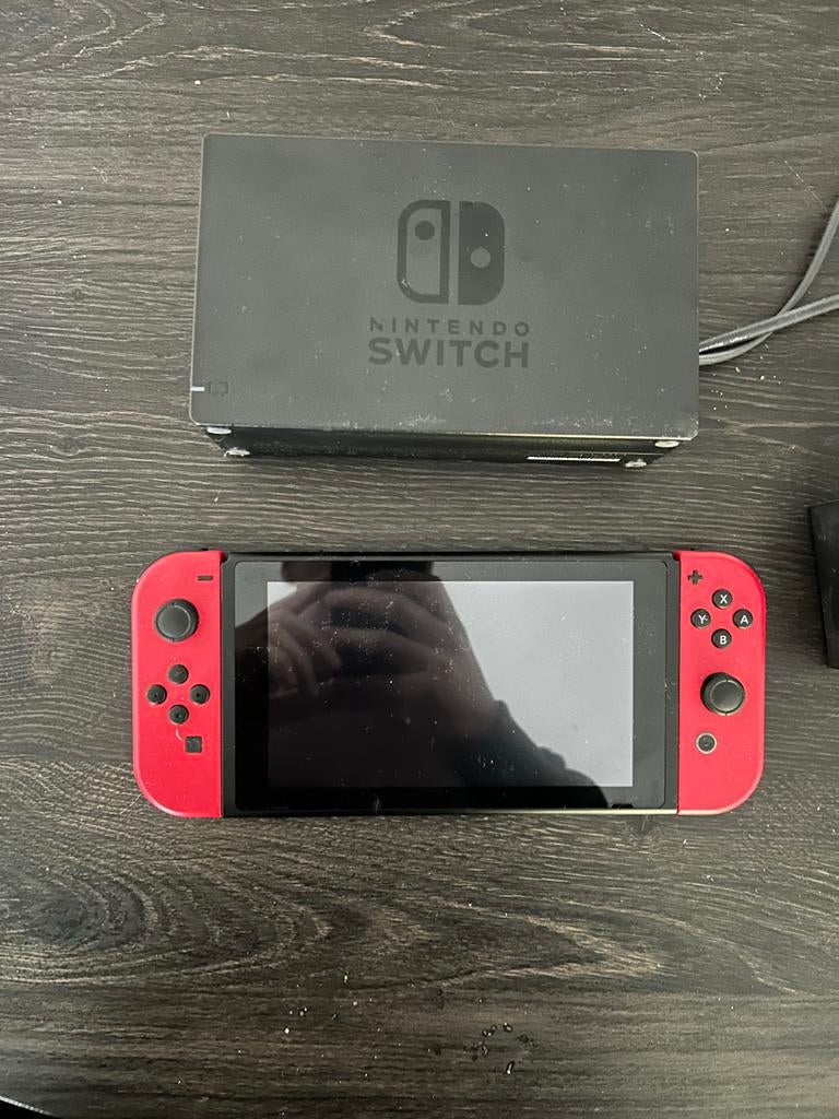 Nintendo Switch Original met 2 controllers en Zelda game, Ophalen of Verzenden, Switch Original, Met 3 controllers of meer, Gebruikt