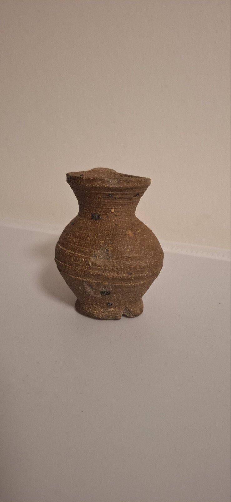 Proto-steengoed kruikje, Ophalen of Verzenden
