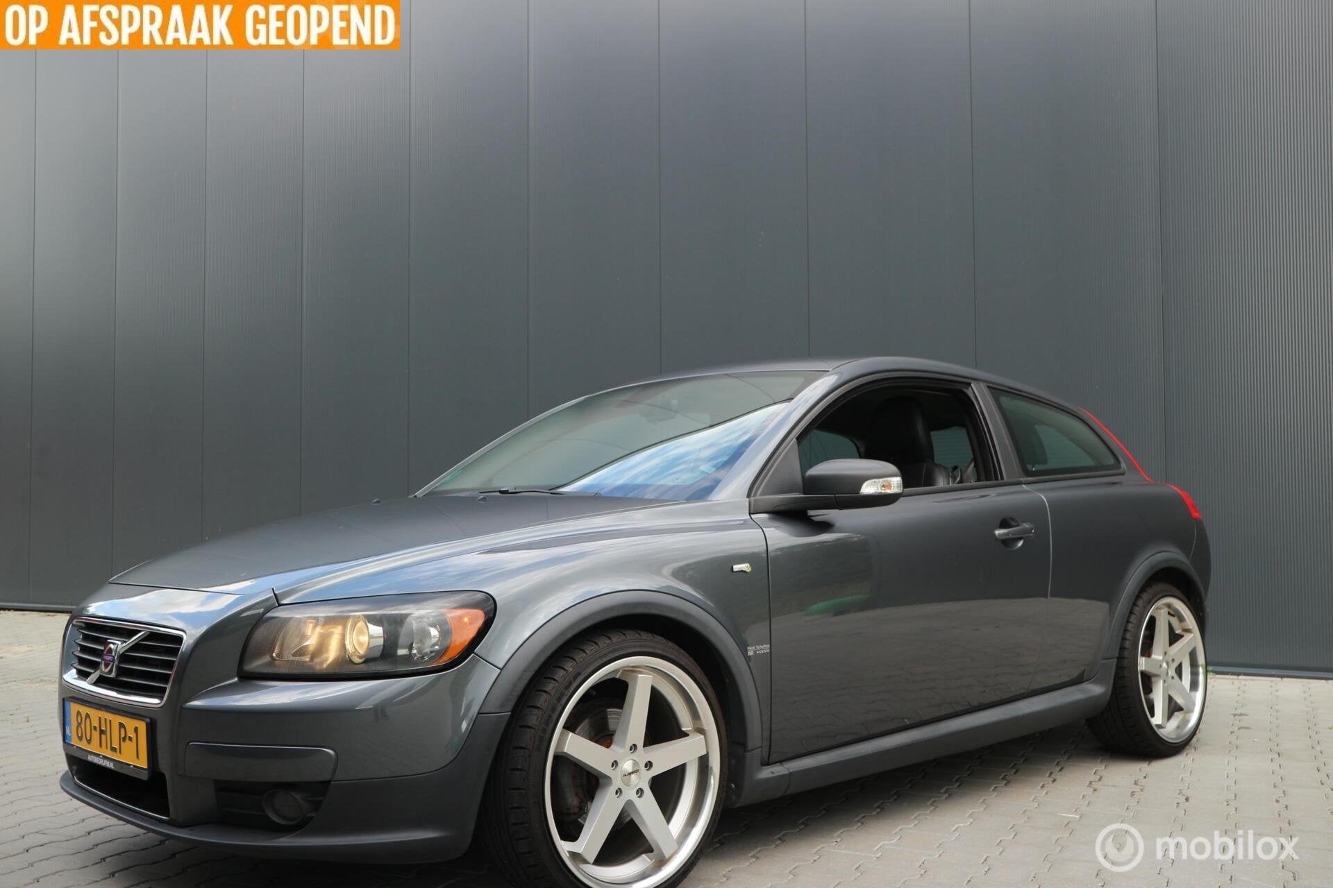 Volvo C30 1.6D DRIVe Sport AIRCO-ECC/LEDER/SPORTVELGEN/NAP, Auto's, Voorwielaandrijving, Gebruikt, 4 cilinders, 4 stoelen