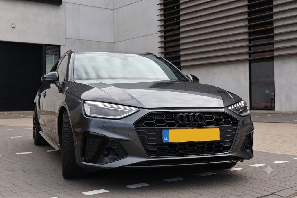 Audi A4 40 Tfsi 204pk Mhev S Tronic 2022 Grijs 63000 km, Auto's, Audi, 4 cilinders, 1984 cc, A4, 14 km/l