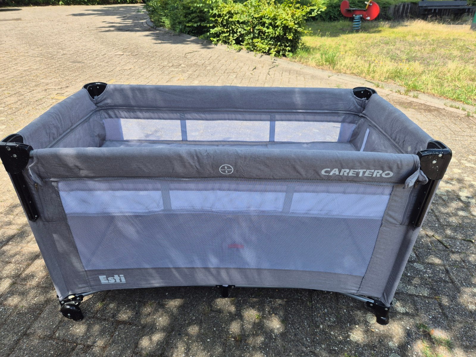 Caretero Esti Reiswieg/Box - Grijs, Inklapbaar, Ophalen, Gebruikt, Vierkant, Wieltjes