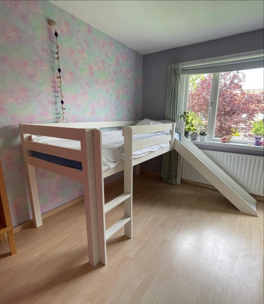 Halfhoogslaper met glijbaan - Wit houten kinderbed, Ophalen, Gebruikt, 90 cm, Eenpersoons