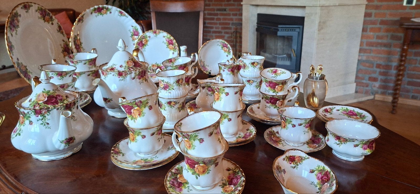Nooit gebruikt: Uitgebreid Royal Albert Old Country Roses Se, Ophalen of Verzenden