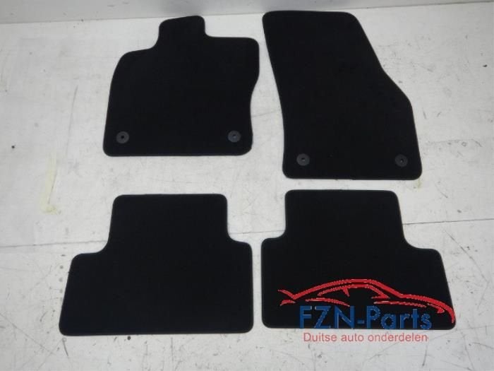 VW T-Roc Cabrio 2GC Mattenset Matten Set, Auto-onderdelen, Ophalen of Verzenden, Gebruikt