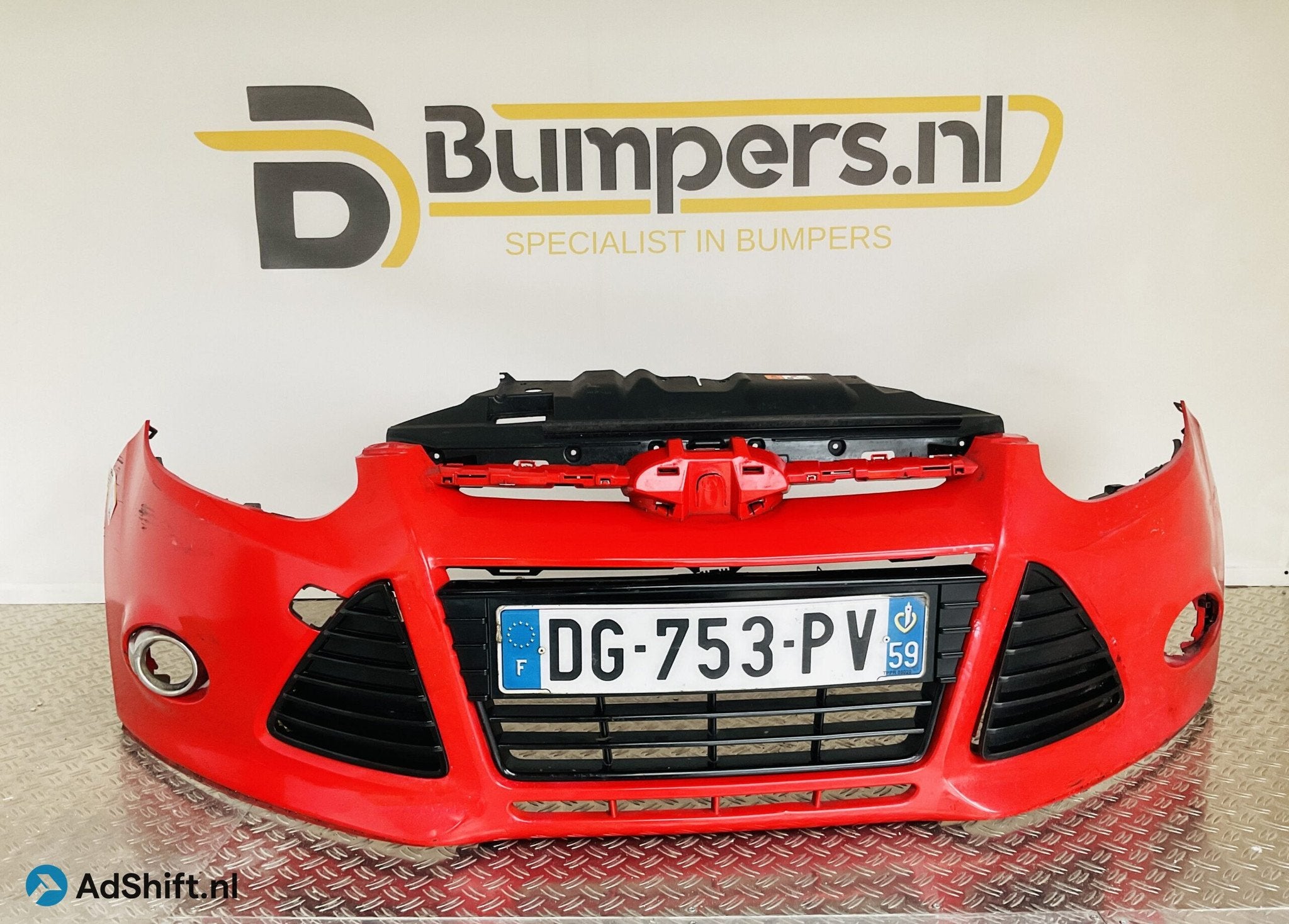 BUMPER Ford Focus MK3 2010-2013 BM5117757A VOORBUMPER 1-D9-1, Bumper
