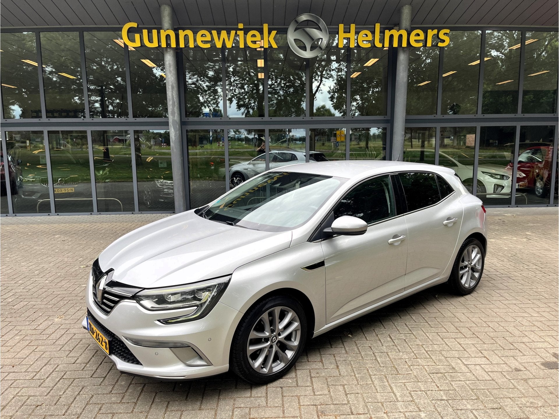 Renault Mégane 1.2 TCe GT-Line | BOSE | BT | CAM | CLIMA |, Auto's, Voorwielaandrijving, Gebruikt, Euro 6, 4 cilinders