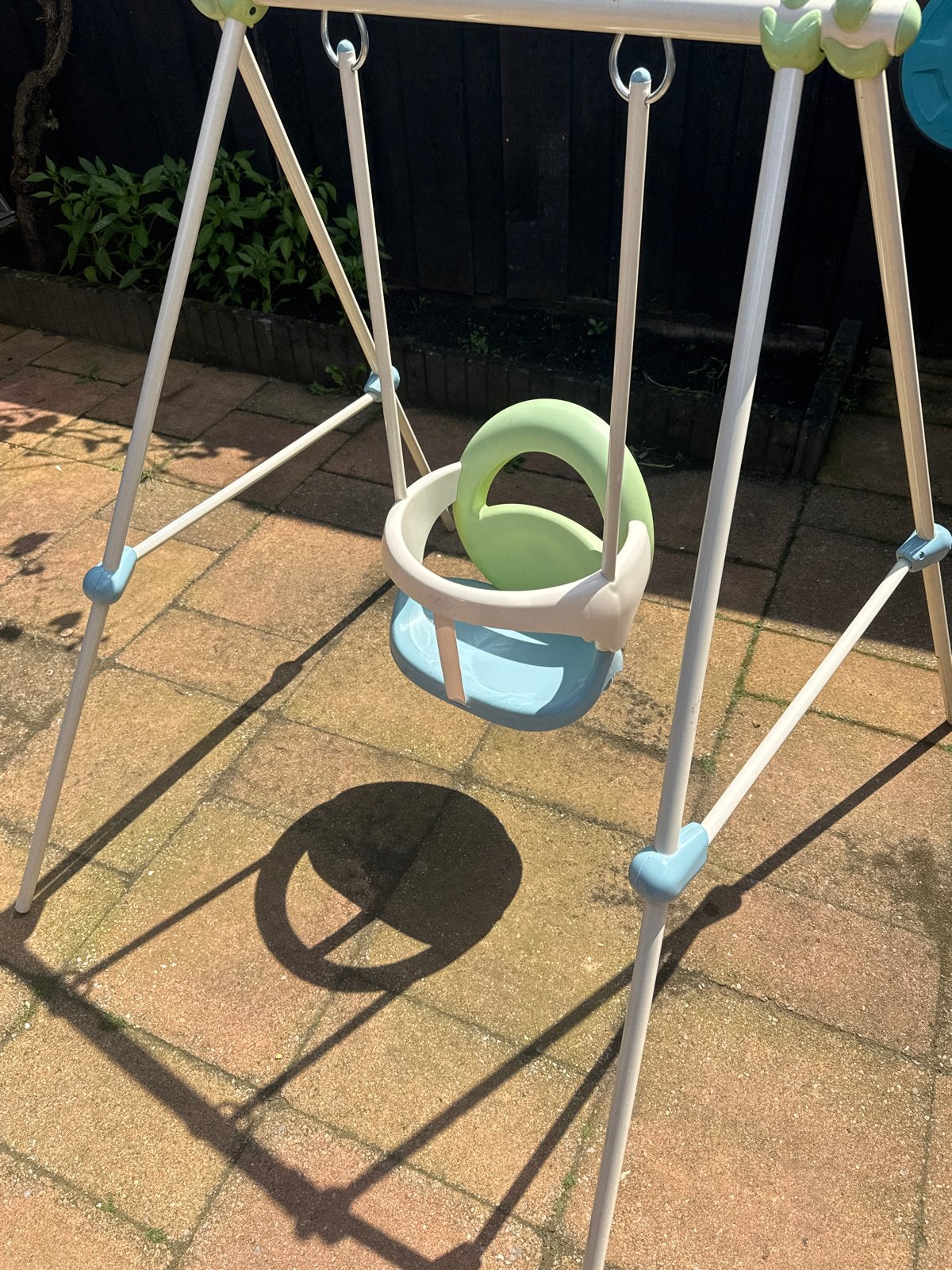 Baby schommel met standaard, Ophalen of Verzenden, Gebruikt, Schommel
