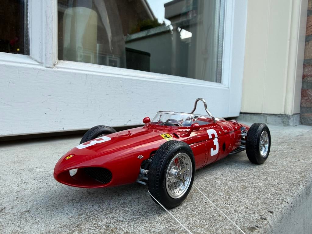 1:18 Ferrari Dino 156 F1 #3 Sharknose GP 1961 CMC M-069, Overige merken, Auto, Ophalen of Verzenden, Zo goed als nieuw