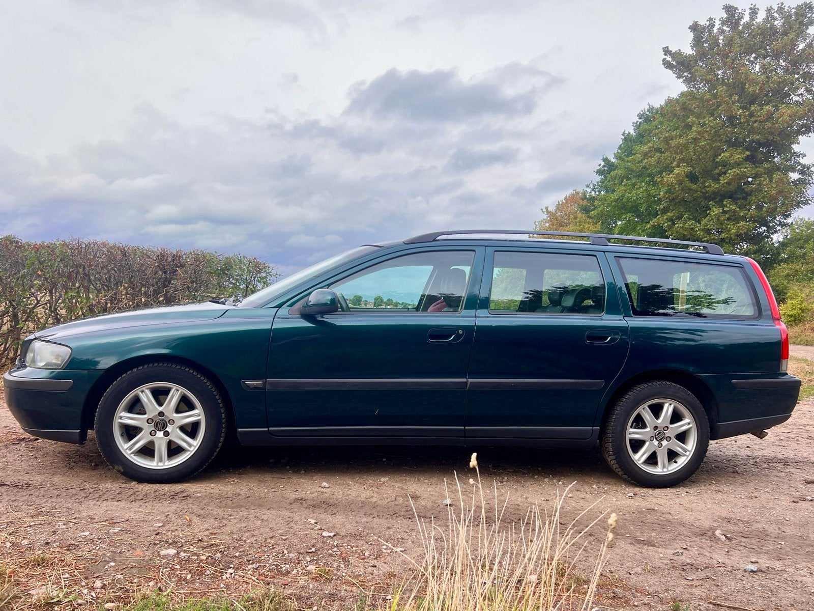 Volvo V70 2.4 140PK 2002 Groen LPG-G3 en benzine tank, Voorwielaandrijving, 1800 kg, 1578 kg, Stationwagon