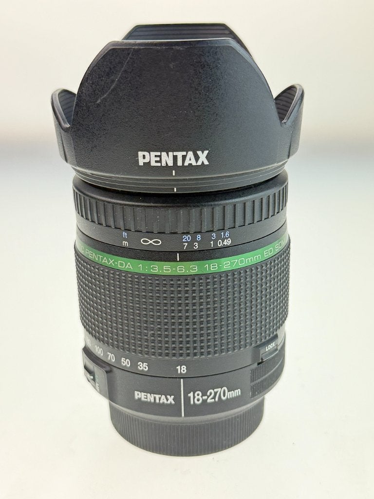 Pentax veelzijdige zoomlens 18-270 mm, Ophalen, Zo goed als nieuw, Pentax K-mount, Multi-coated