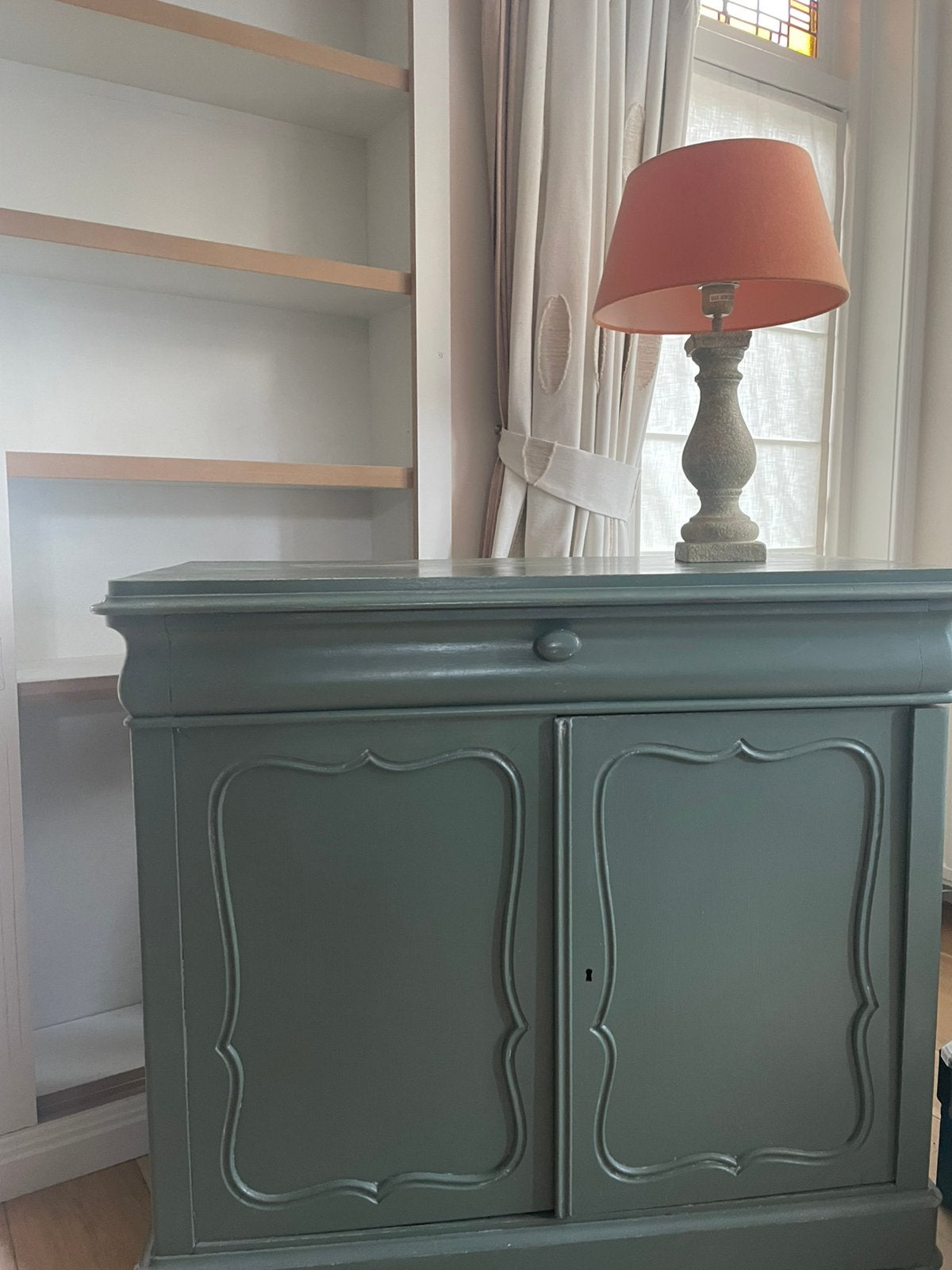 Antiek groen buffetje, Ophalen, 50 tot 100 cm, Zo goed als nieuw, Minder dan 100 cm