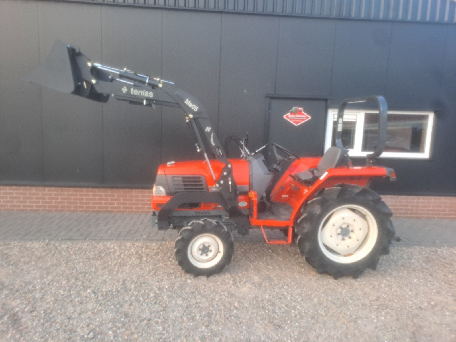 Kubota GL240 met Voorlader+div.andere trekkers, Gebruikt, Tot 2500, Tot 80 Pk, Ophalen