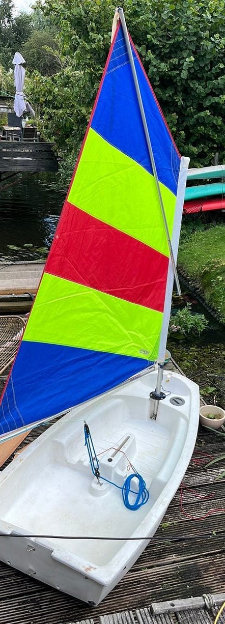 Optimist zeilboot - helemaal compleet, Ophalen, Gebruikt