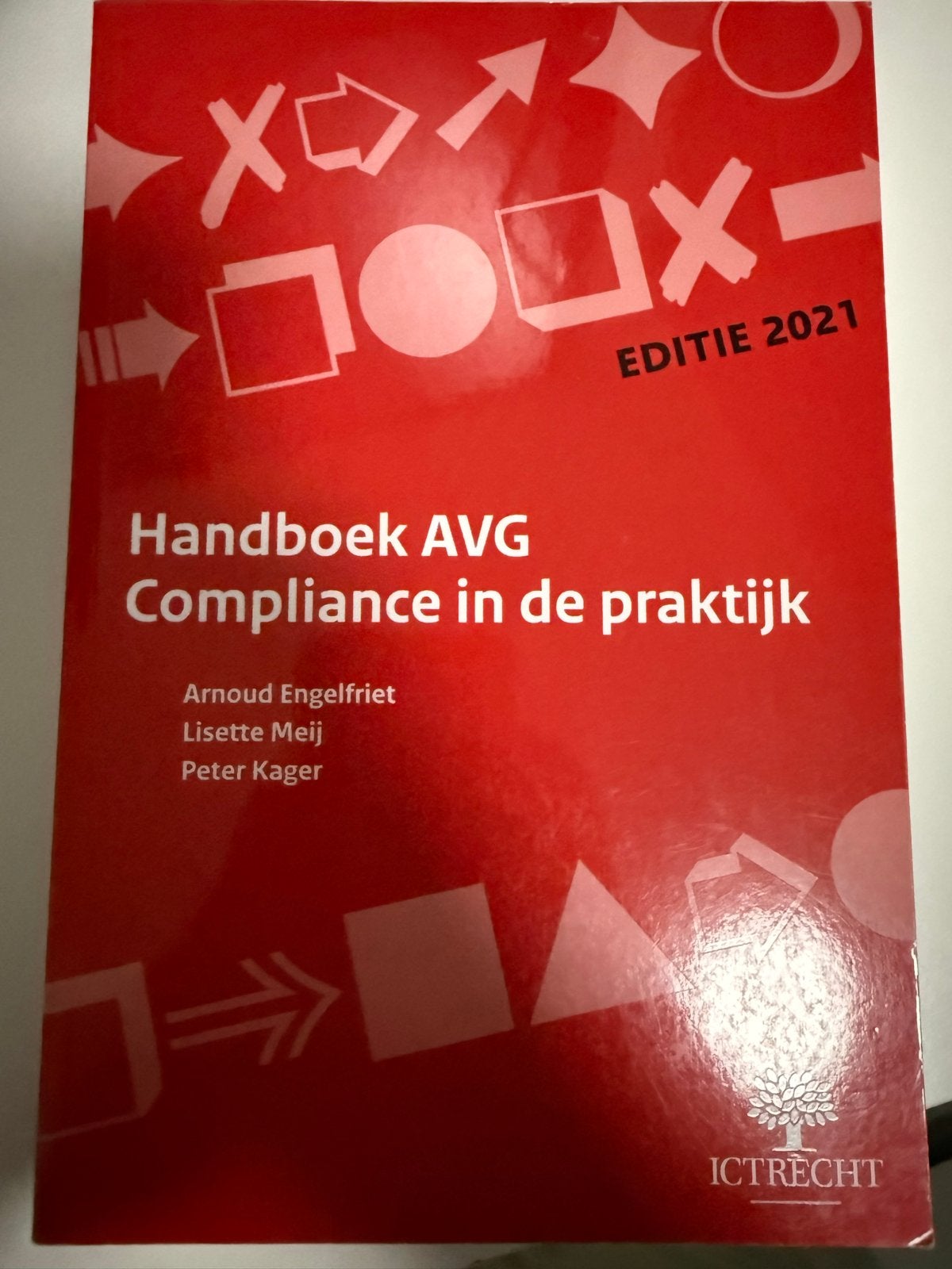 Handboek AVG Compliance in de praktijk - Editie 2021, Boeken, Ophalen of Verzenden, Gamma, Zo goed als nieuw, HBO