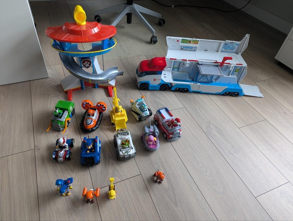 Paw Patrol Uitkijktoren, Vrachtwagen en Voertuigen, Ophalen, Gebruikt, Jongen of Meisje