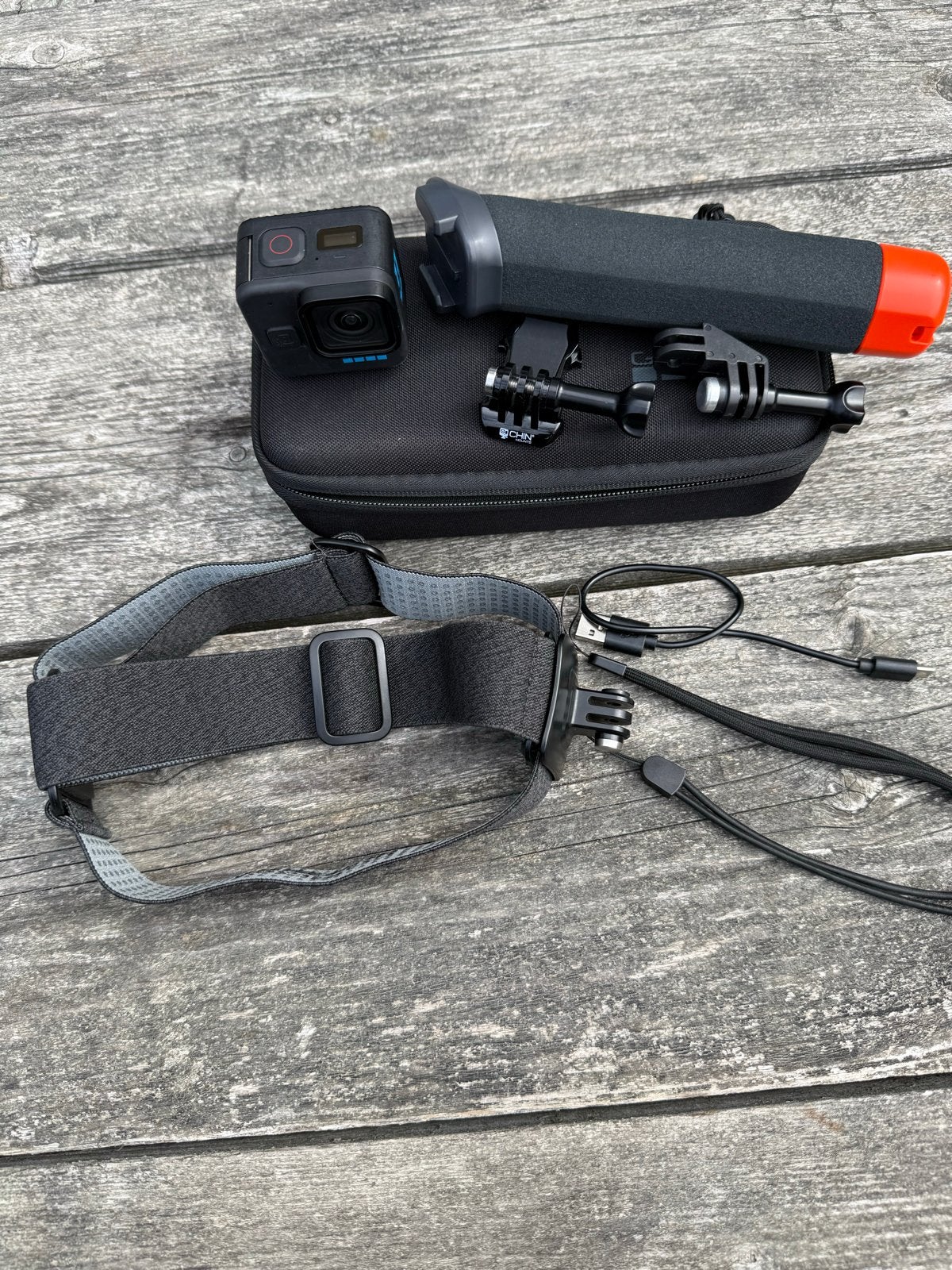 Foto 6 van GoPro HERO11 Black met accessoires en 64+512GB SD-kaart