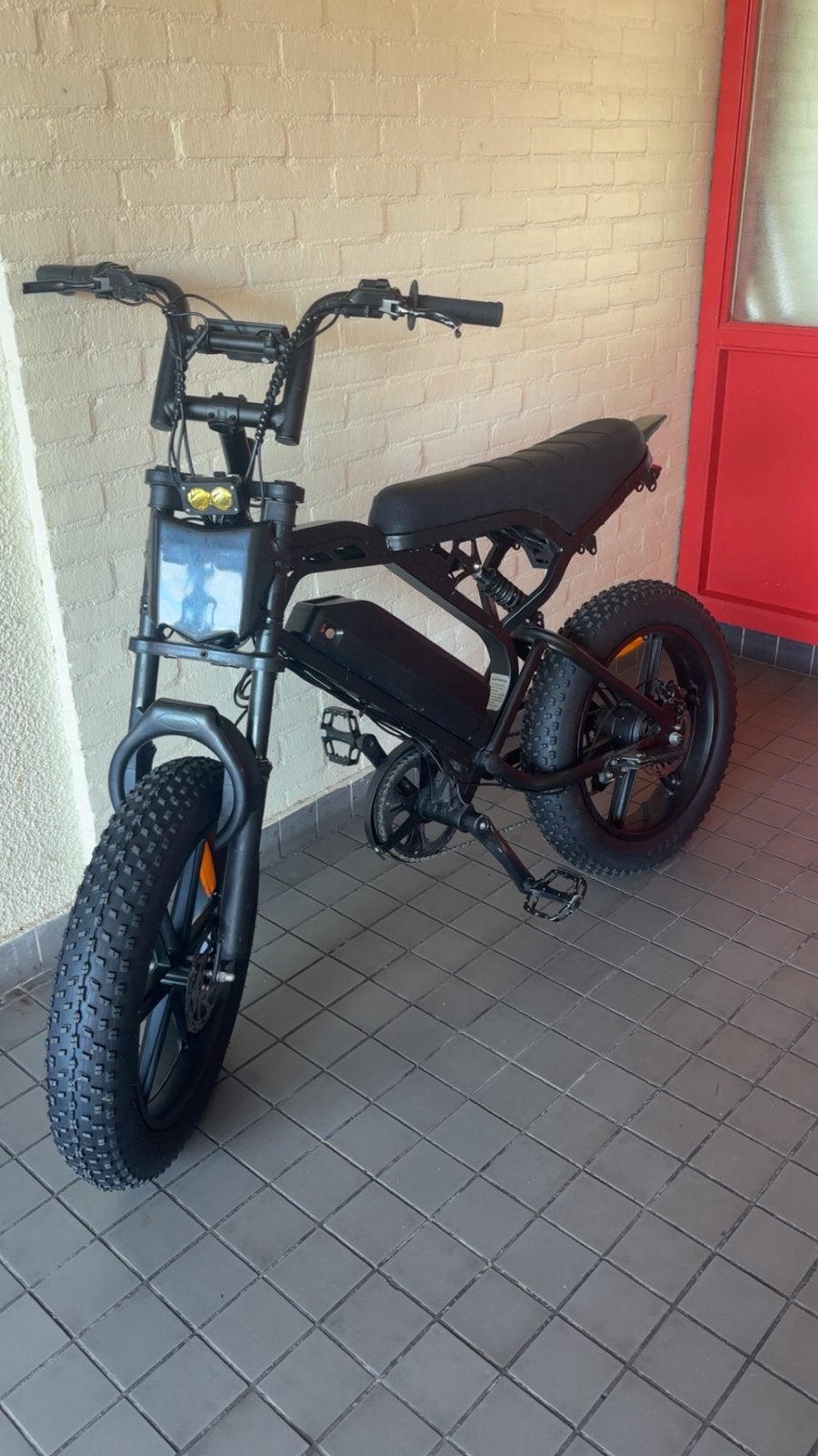Custom qmwheels v20, Zo goed als nieuw, 59 cm of meer, 50 km per accu of meer, Ophalen
