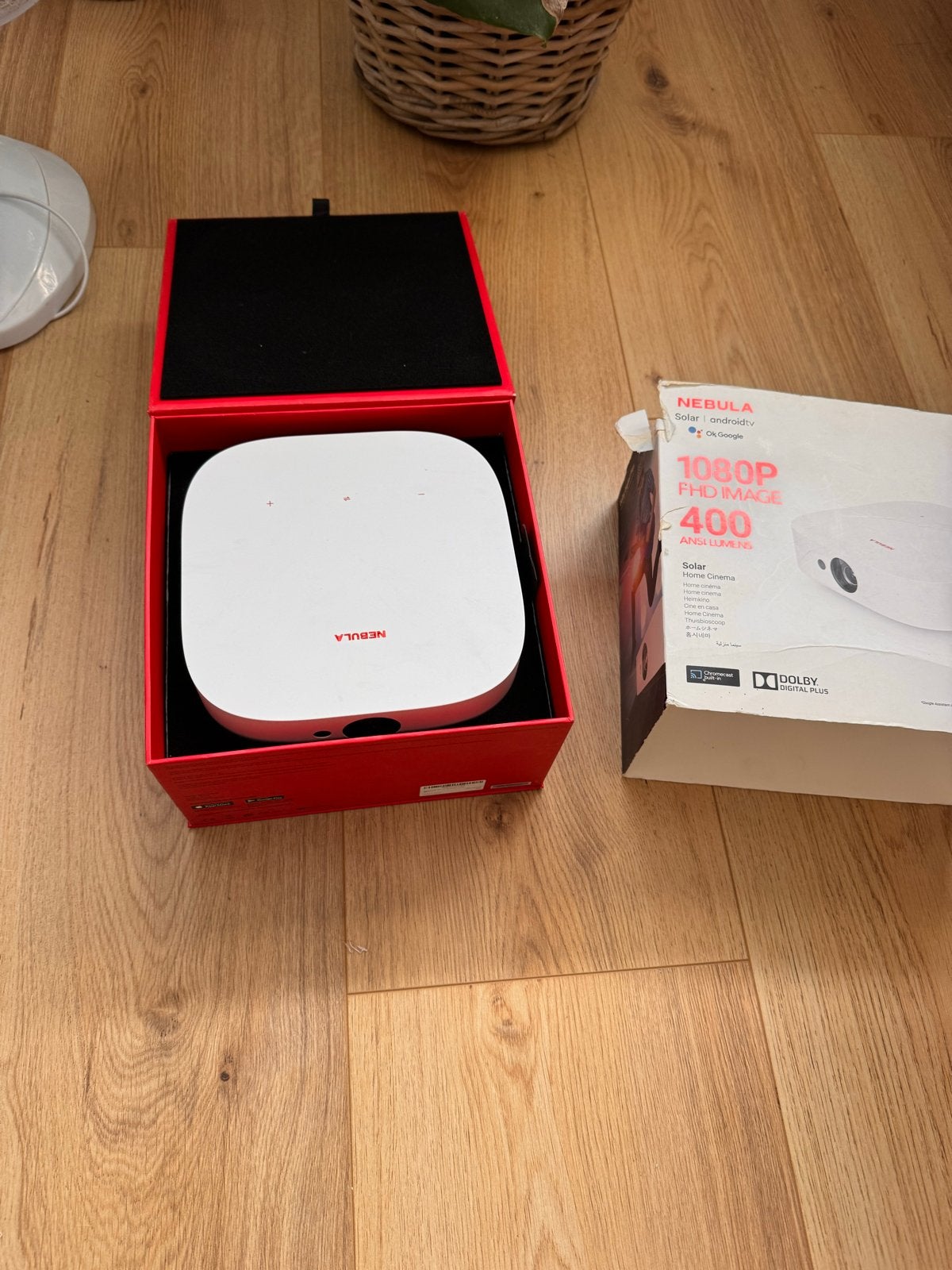 Bioscoop in je kamer! Anker Nebula Solar Full HD, Audio, Tv en Foto, Ophalen of Verzenden, Zo goed als nieuw, DLP, Full HD (1080)