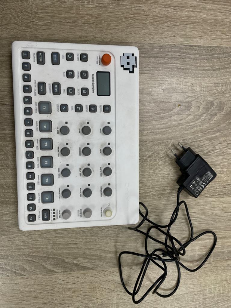 Elektron Model:Samples - Compacte Sample-gebaseerde Groovebo, Muziek en Instrumenten, Samplers, Ophalen of Verzenden, Gebruikt