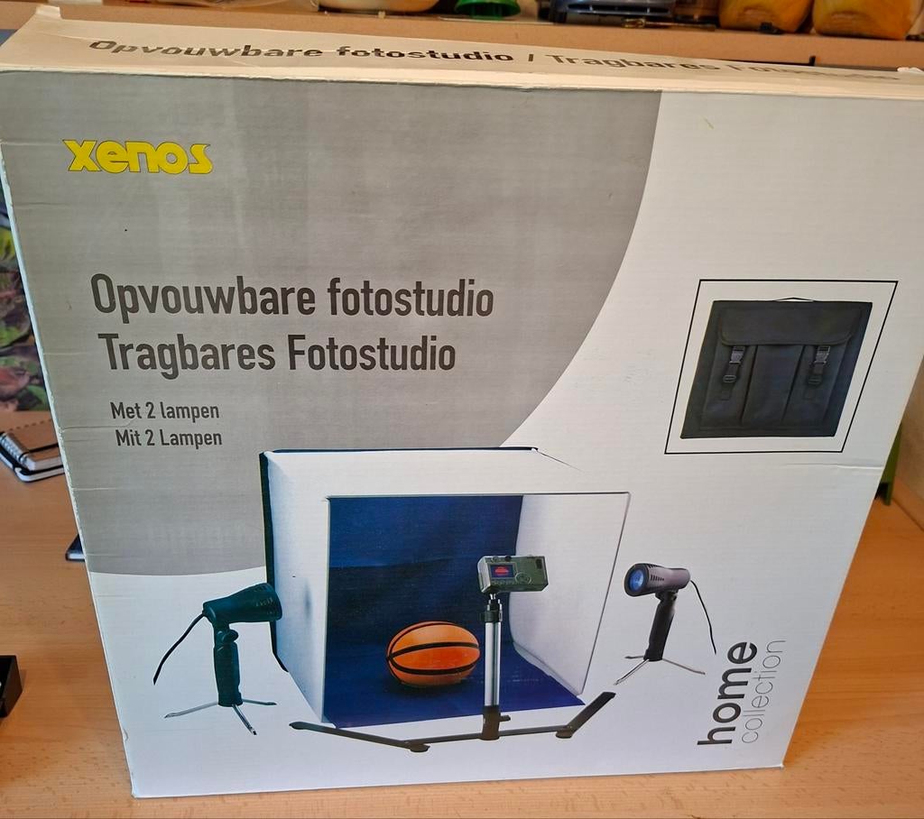 Nieuwe Xenos Opvouwbare Fotostudio met 2 Lampen, Audio, Tv en Foto, Fotografie | Fotostudio en Toebehoren, Nieuw, Complete fotostudio