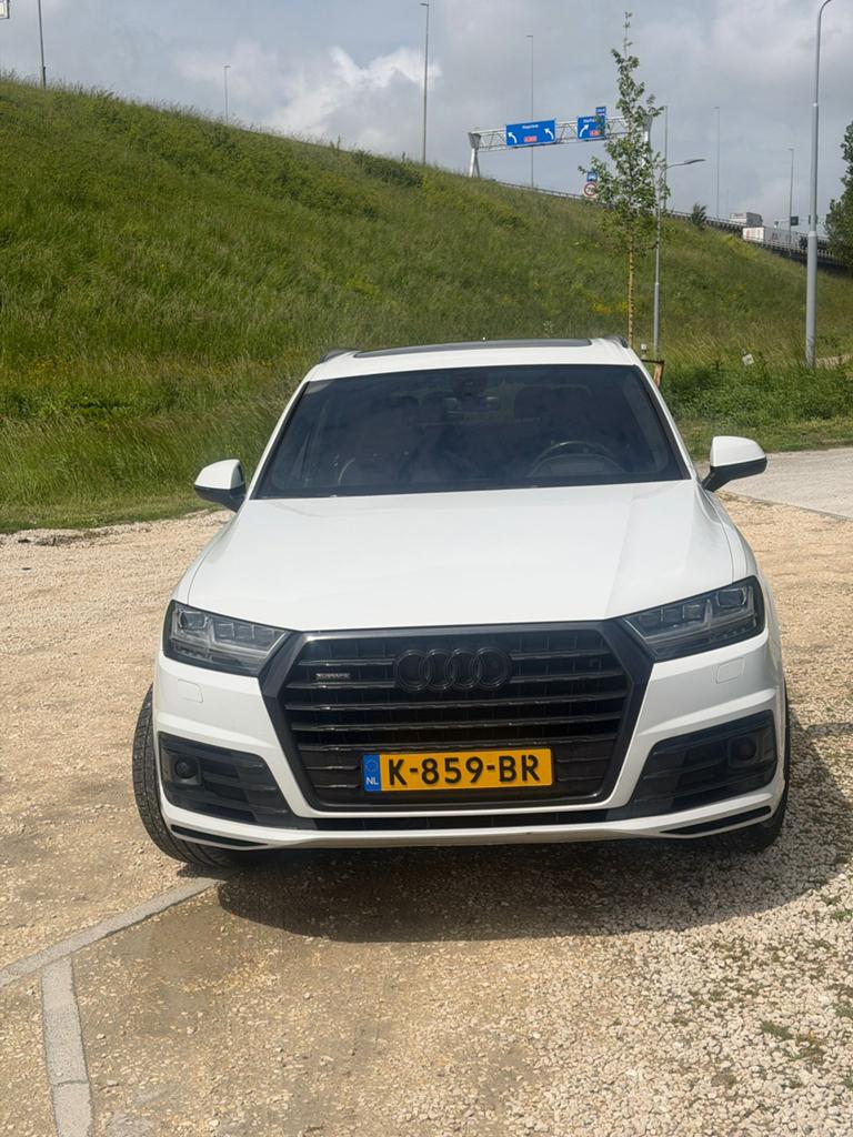 Audi Q7 3.0 TDI 200KW Quattro Tiptronic 2017 Wit, Auto's, Automaat, Zwart, 241 €/maand, 7 stoelen