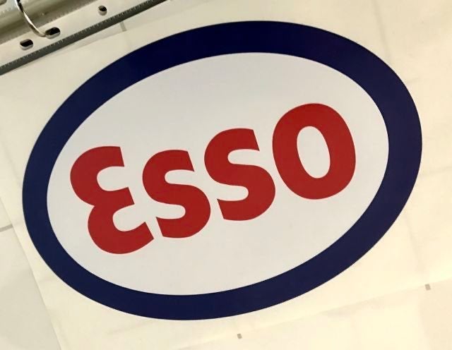 ESSO   logo Sticker +/- 40 cm, Ophalen of Verzenden, Zo goed als nieuw, Auto's