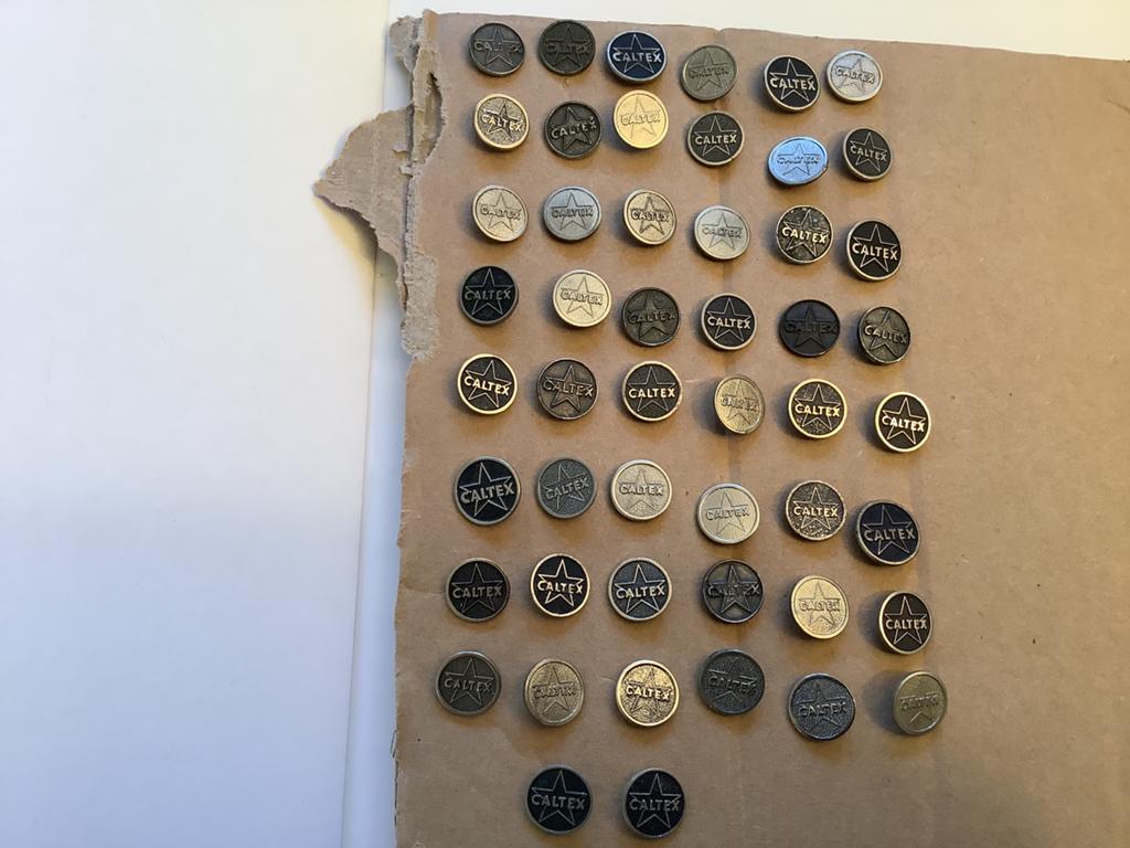 50 speldjes Caltex, Ophalen of Verzenden, Gebruikt, Overige typen