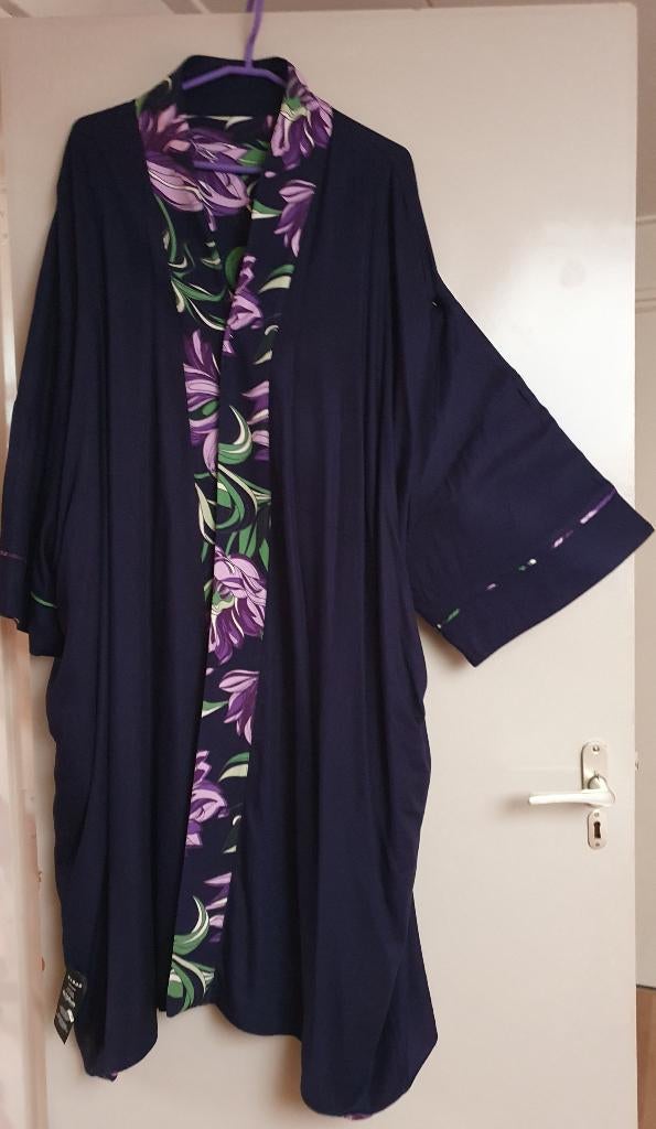 Kimono, 2 kanten draagbaar, L, XXL, Maat 46/48 (XL) of groter, Ophalen of Verzenden, Zo goed als nieuw, Miljuschka