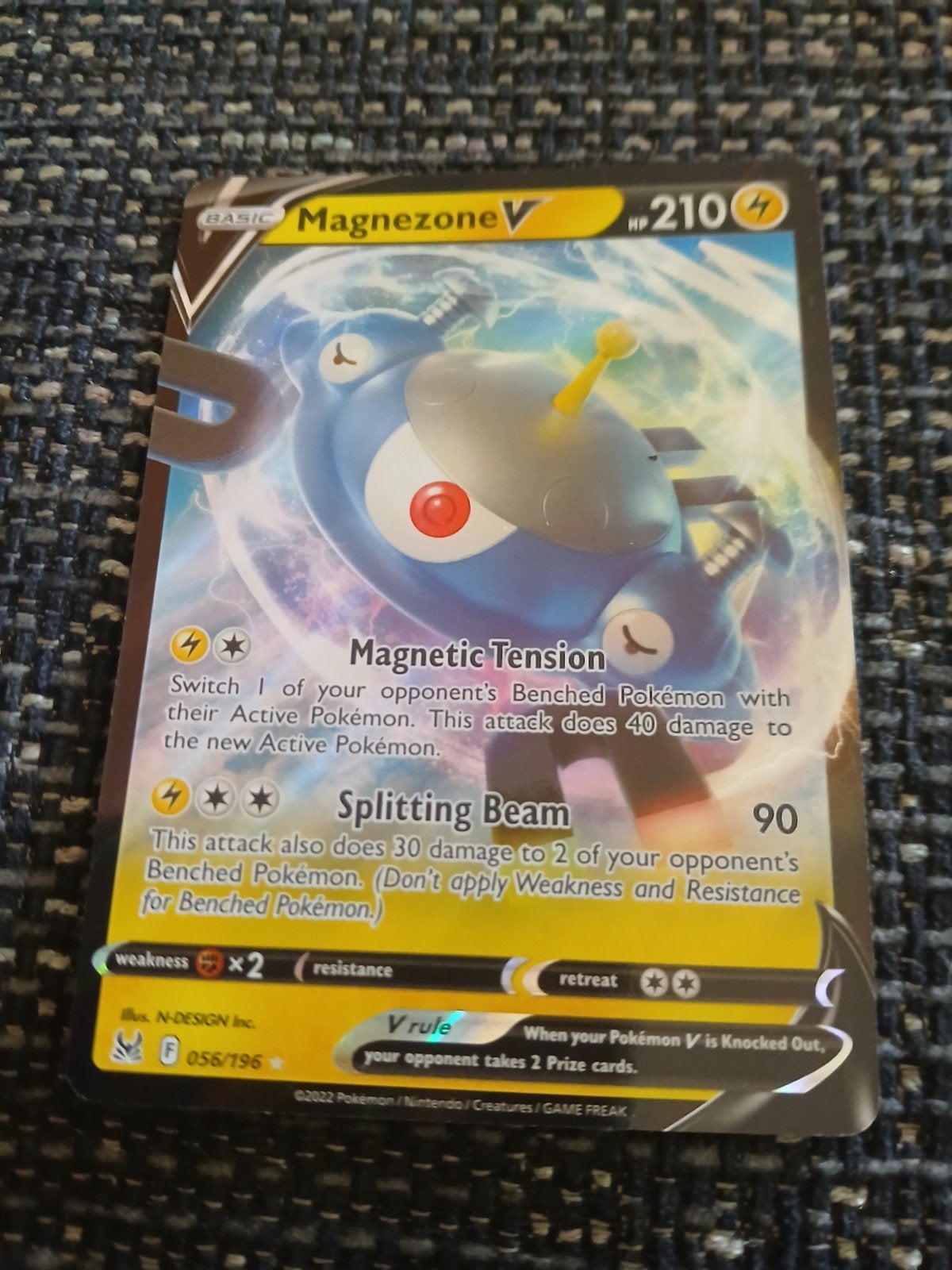Magnezone V Pokémon kaart - Zo goed als nieuw, Ophalen of Verzenden, Zo goed als nieuw, Losse kaart, Foil