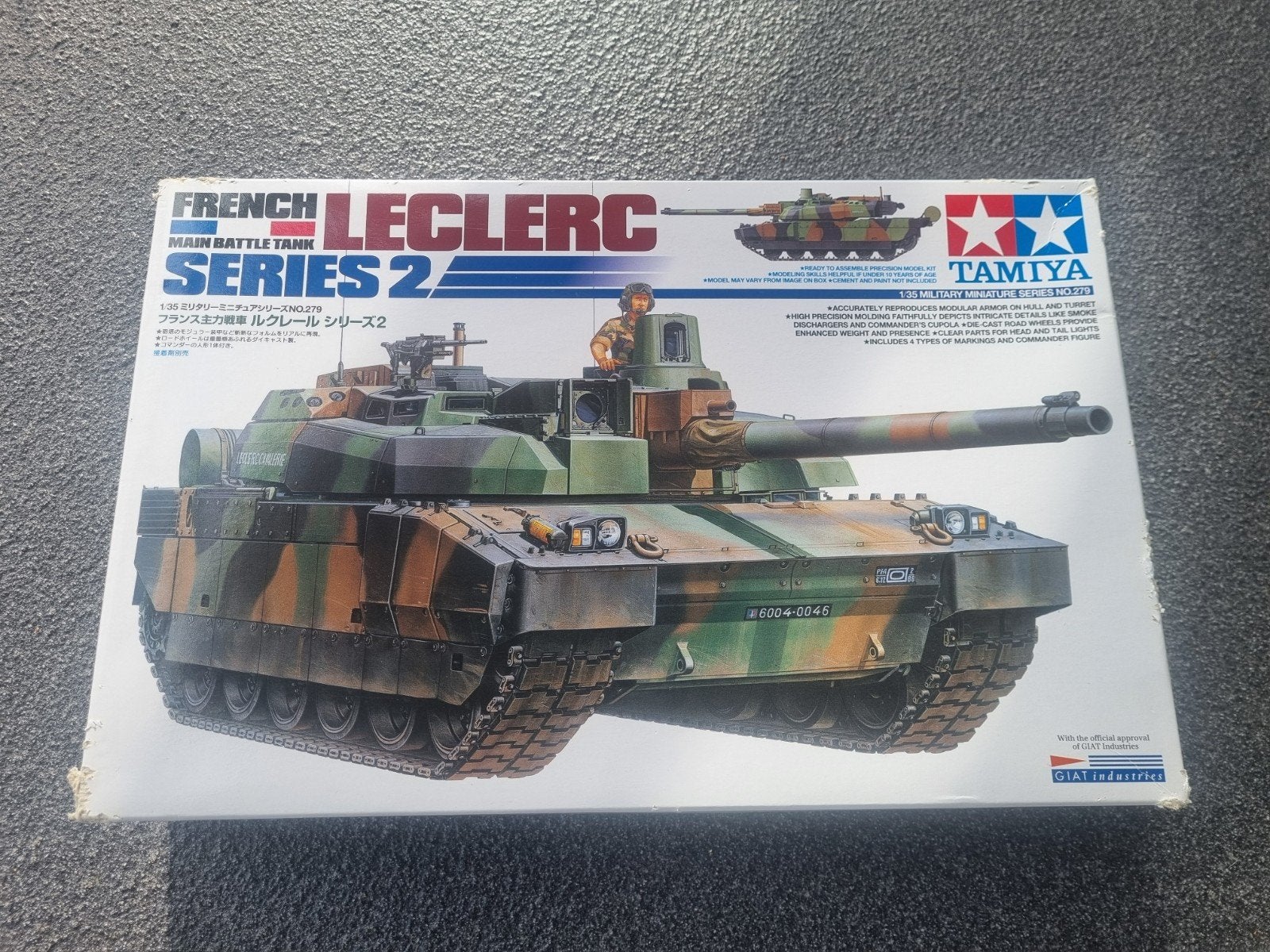 Tamiya.  French Leclerc series 2. ( S2 )  1/35., Tank, 1:32 tot 1:50, Nieuw, Ophalen of Verzenden