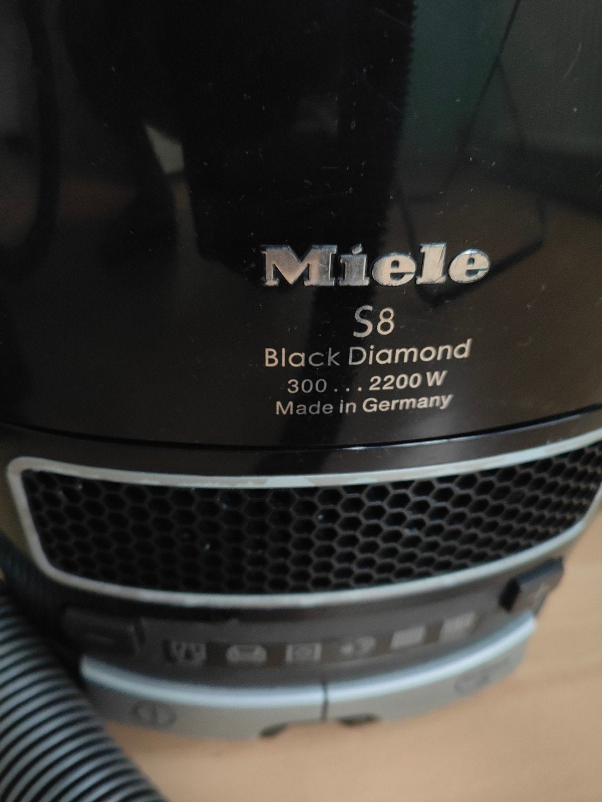 Miele S8 Black Diamond Stofzuiger 300-2200W, Ophalen of Verzenden